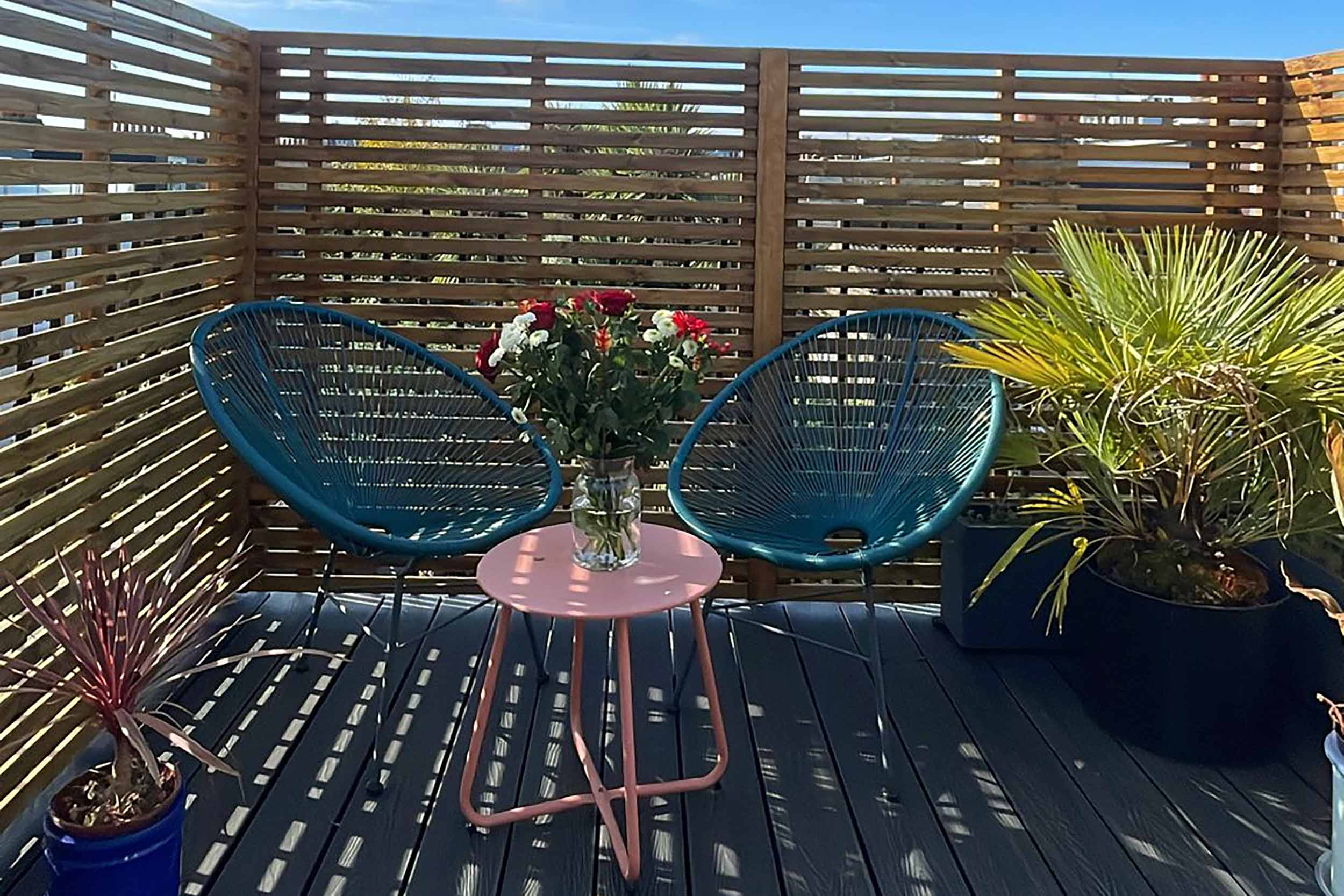 ee roof terraces, balconies and roof gardens we have built, every project is different, we have created some amazing space out of some challenging small and large outdoor spaces.