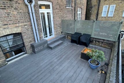 Flat roofer roof garden builders Little Venice, Maida Vale decking, planning application management and approvals.